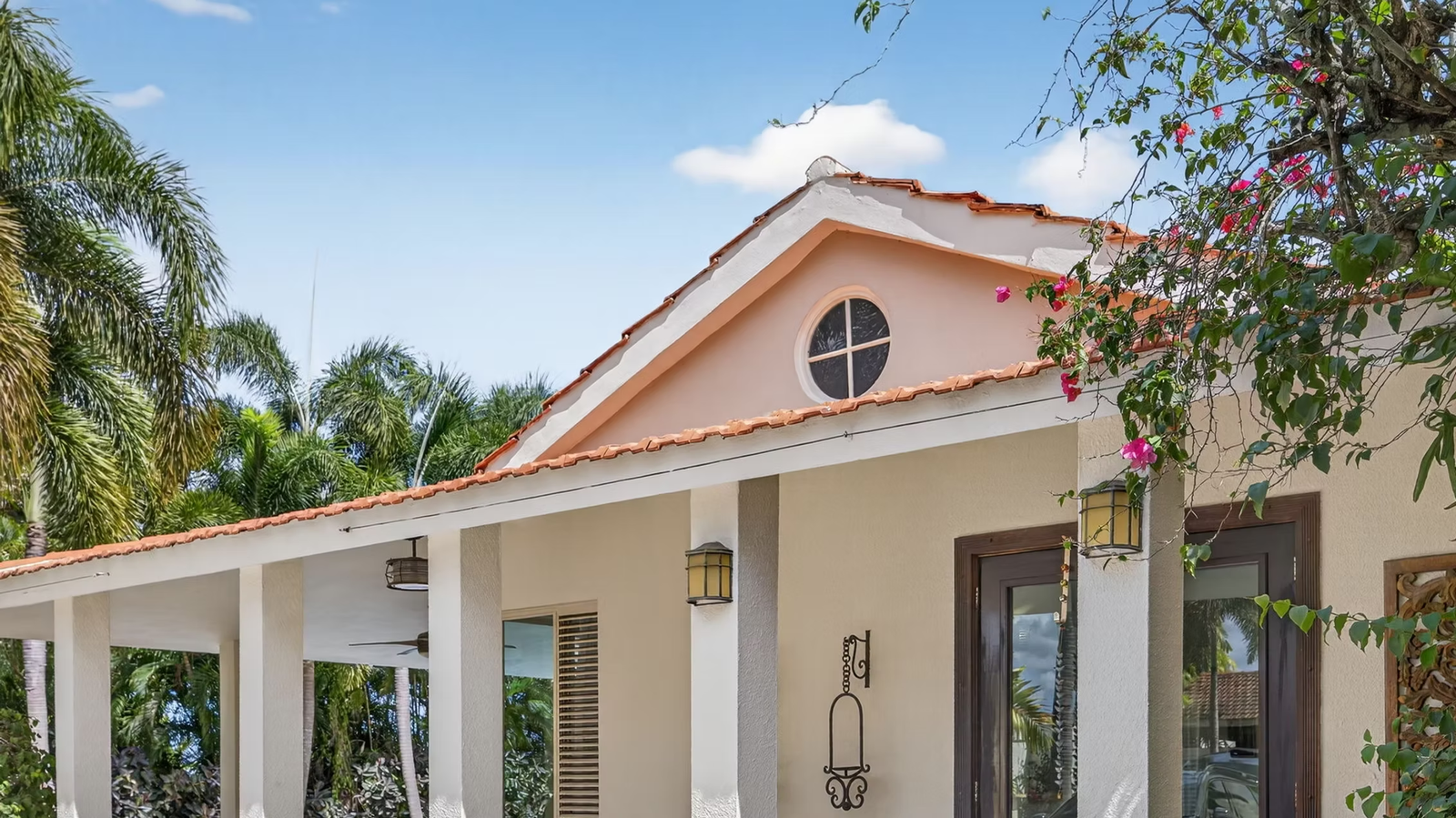 imgi_66_001240_b56e95eff5b44cc483be7d46086b2ba6~mv2