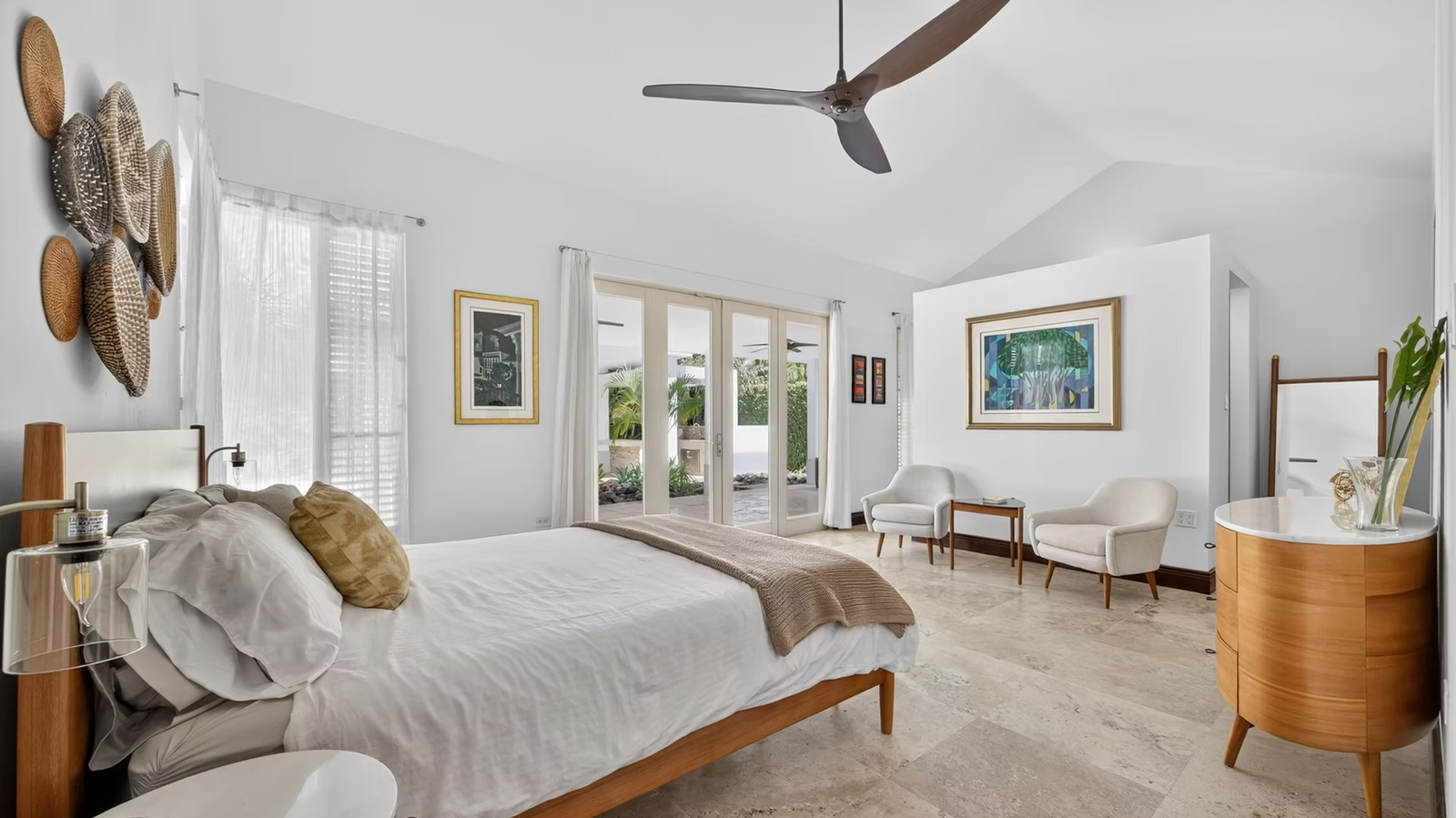 imgi_82_001240_e52d94afa6ba407d8bd7b4ef1886ba3a~mv2